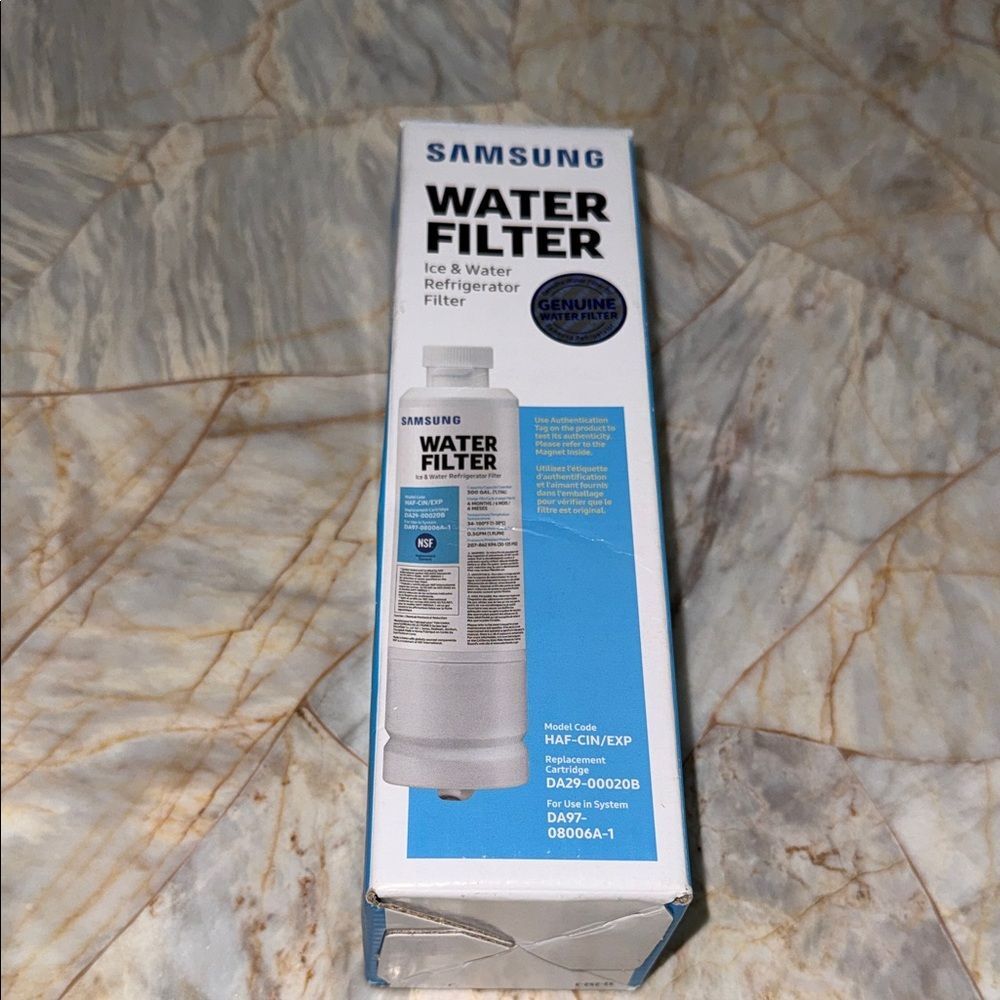 Samsung Refrigerator Water Filter‎ - White and Blue